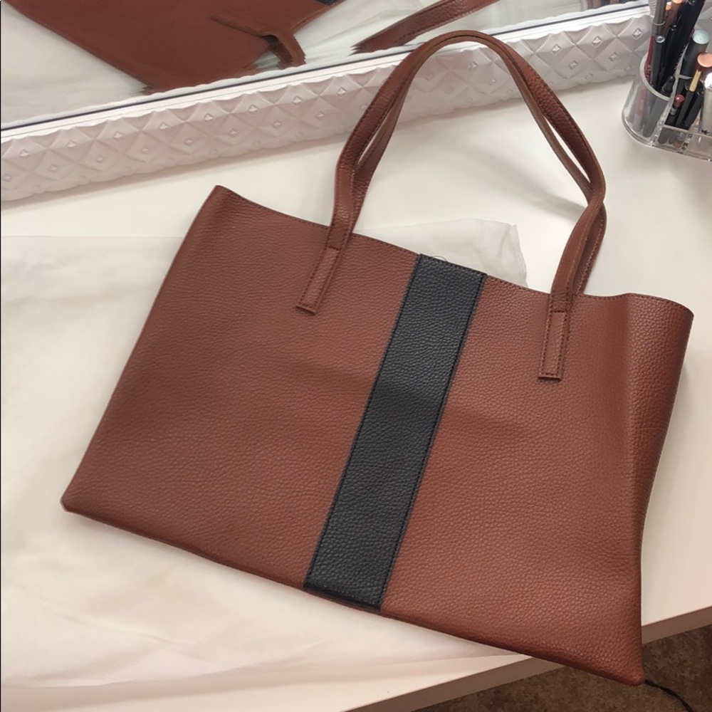 Brown black tote.